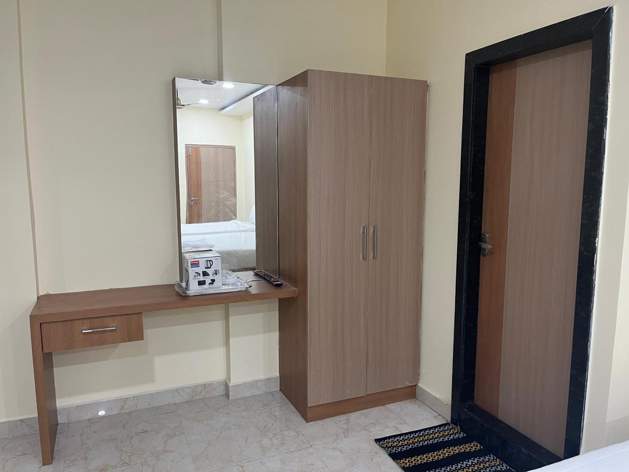 Hotel Elite Swagath Grand Hyderabad Exterior photo