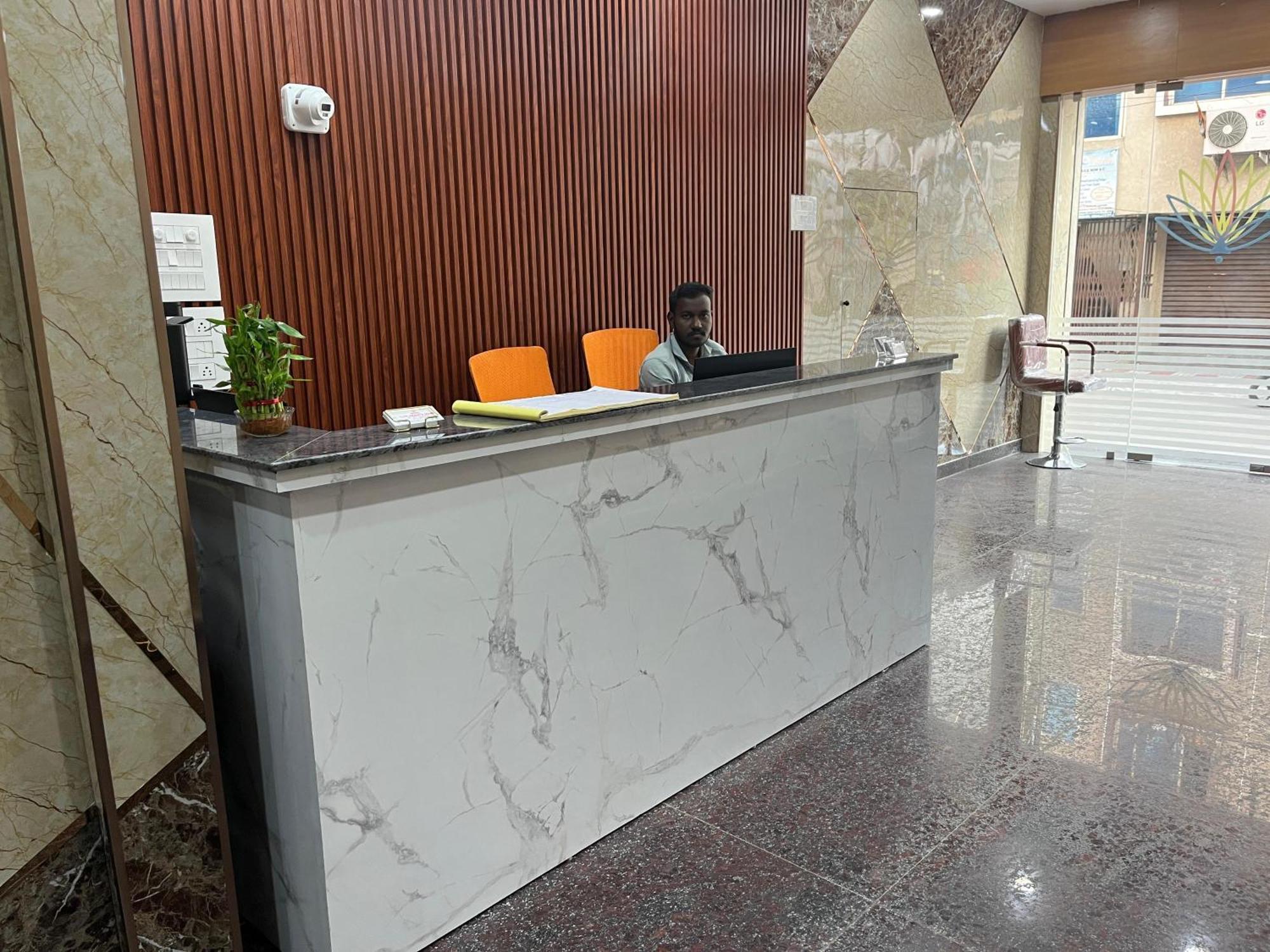 Hotel Elite Swagath Grand Hyderabad Exterior photo